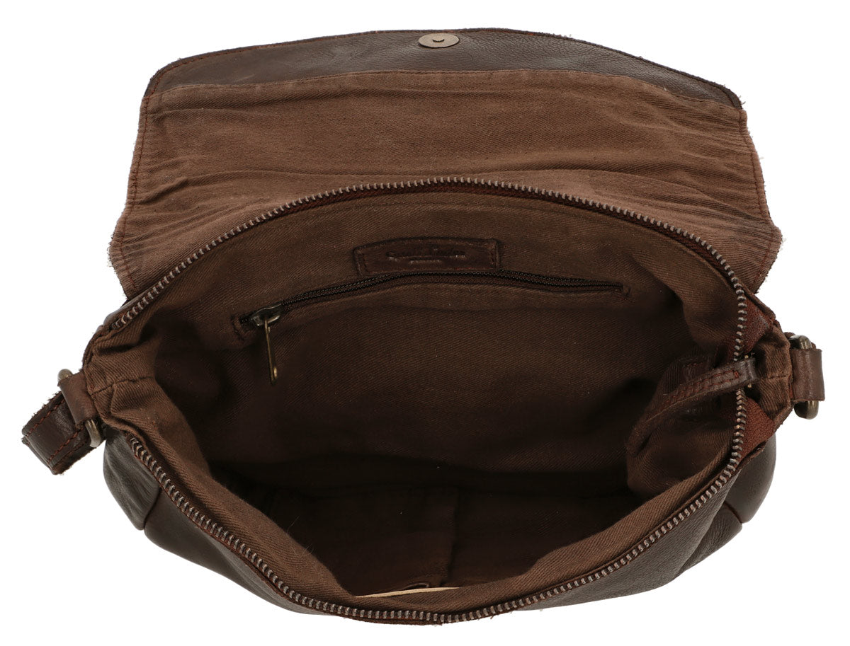 gusti-leder-maisie-outlet-umh-ngetasche-rindsleder-mit-airtag-fach image 5