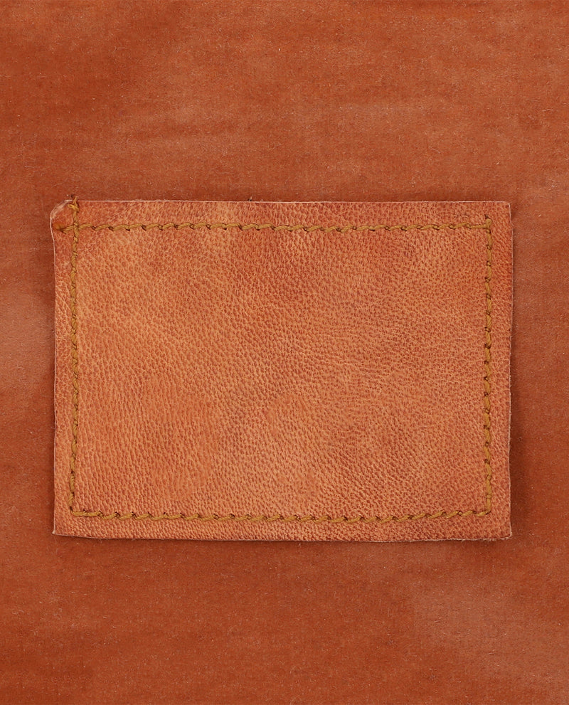 gusti-leder-summer-m-handtasche-nature-leder-mit-berschlag image 7