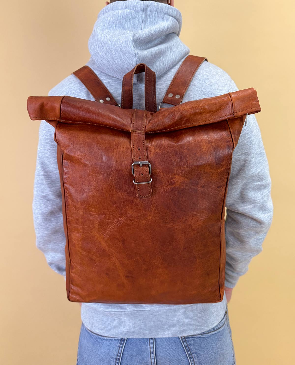 gusti-leder-niklas-outlet-rucksack-rolltop-aus-ziegenleder image 2