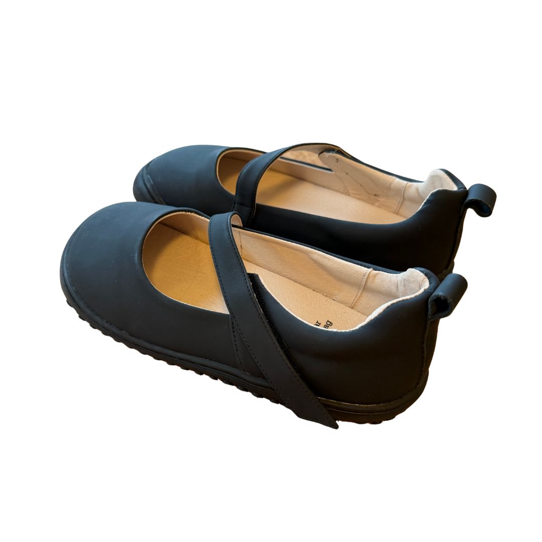 gusti-leder-miriam-lederaccessoire image 2