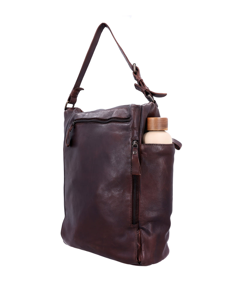 gusti-leder-alisia-2-in-1-rucksack-handtasche-dunkelbraun image 3
