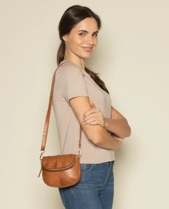 gusti-leder-janny-umh-ngetasche-aus-leder-f-r-alltag-und-party image 1