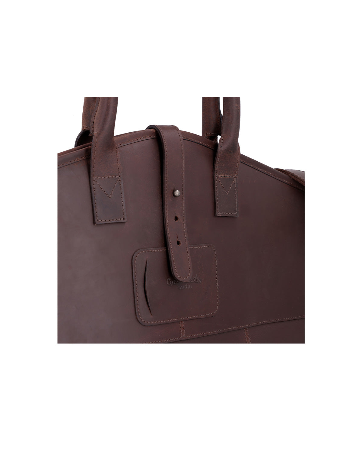 gusti-leder-sloan-anzugtasche-kleidersack-aus-leder-im-vintage-stil image 5