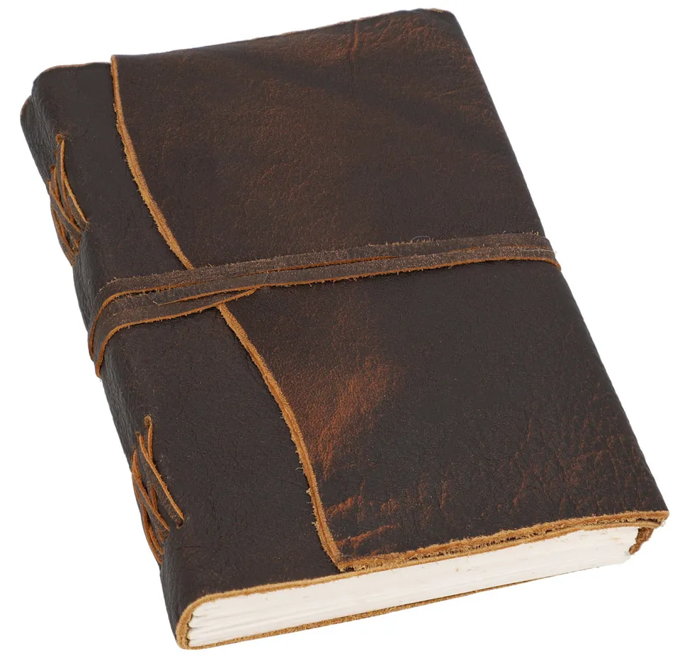 gusti-leder-rosie-notizbuch-a5-aus-b-ffelleder-240-seiten image 1