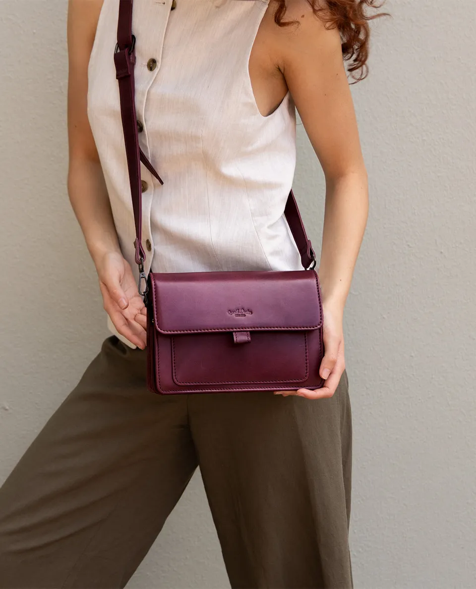 gusti-leder-bibi-umh-ngetasche-damen-braun-leder image 1