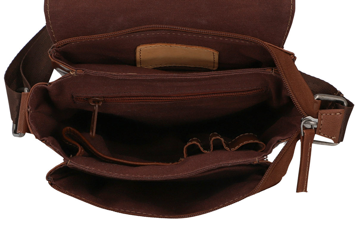 gusti-leder-colby-umh-ngetasche-messenger-bag-aus-ziegenleder image 5