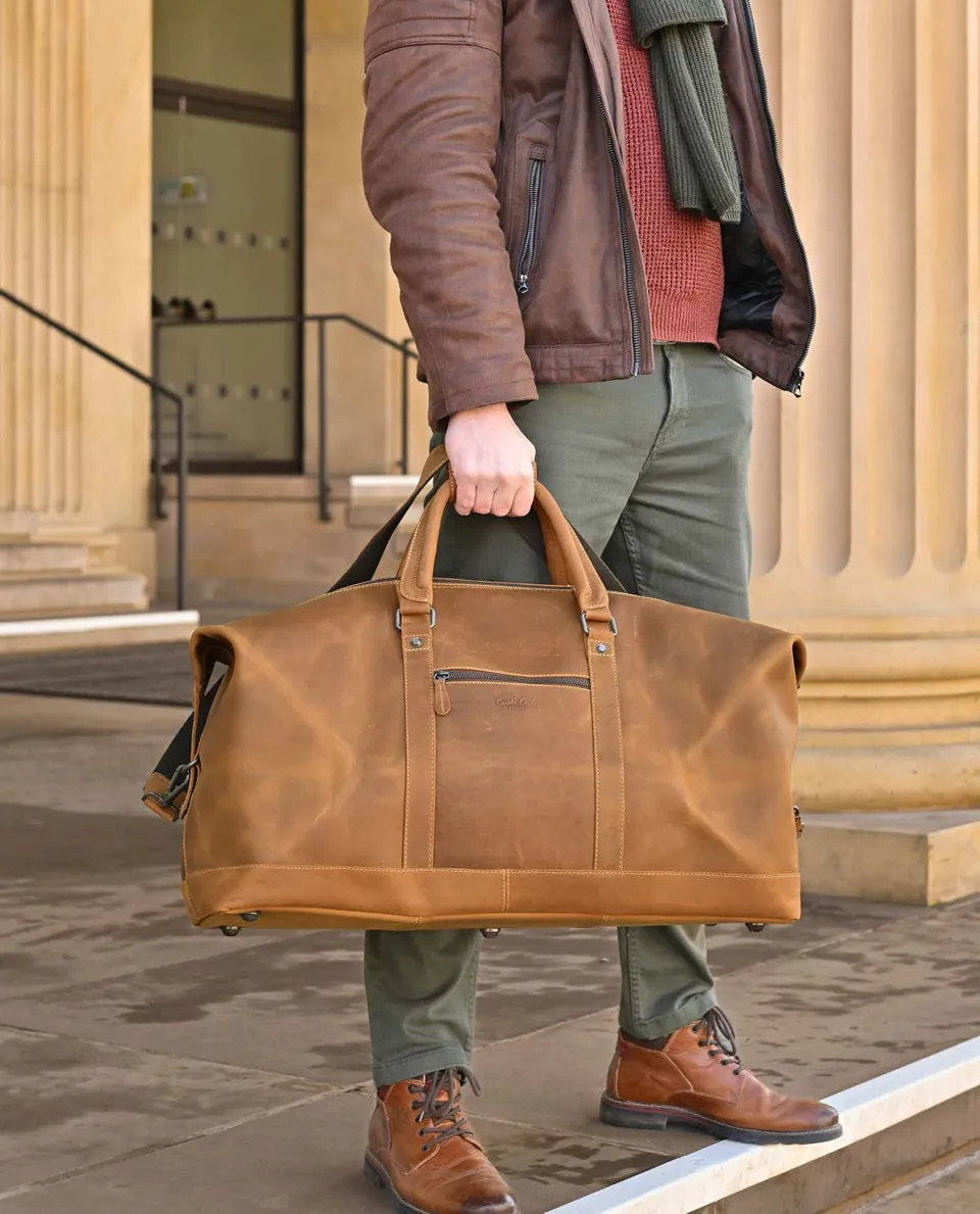 gusti-leder-fernando-reisetasche-weekender-aus-leder image 1