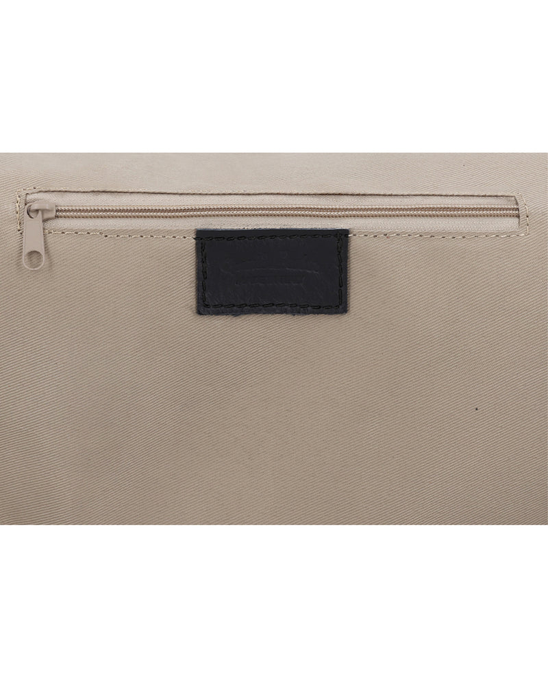 gusti-leder-synne-bauchtasche-damen-aus-leder-in-grau-g-rtel-und-crossbody-tasch image 3