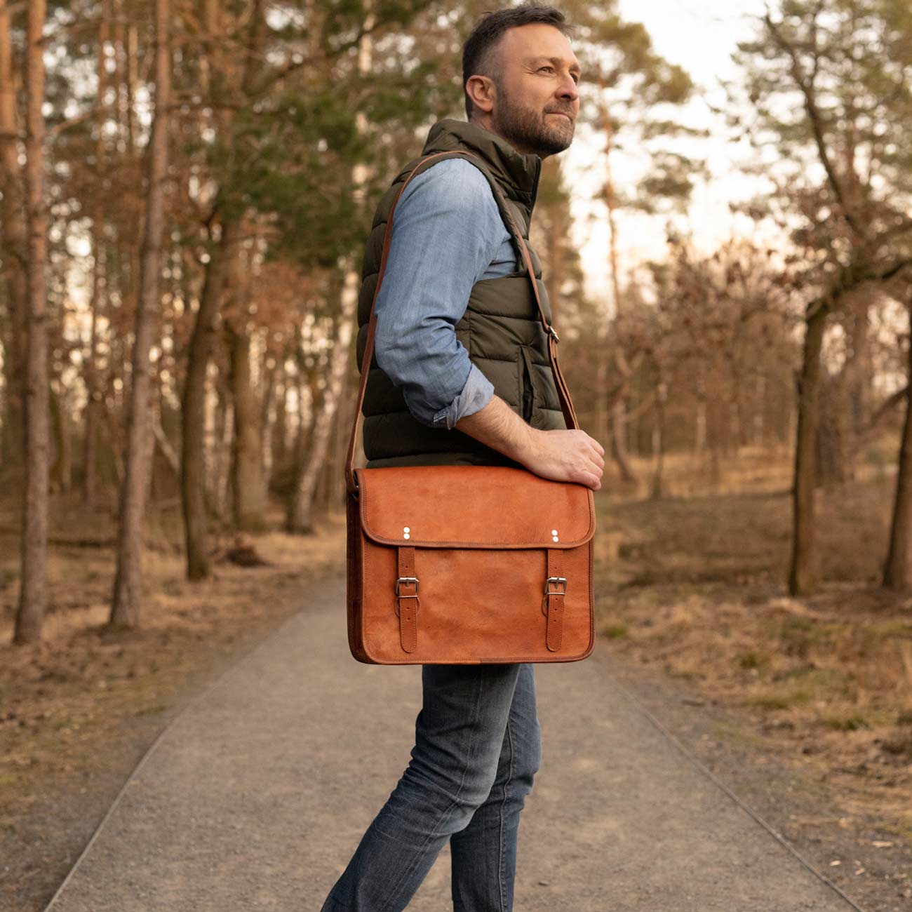 gusti-leder-john-15-umh-ngetasche-college-vintage-leder-outlet image 4