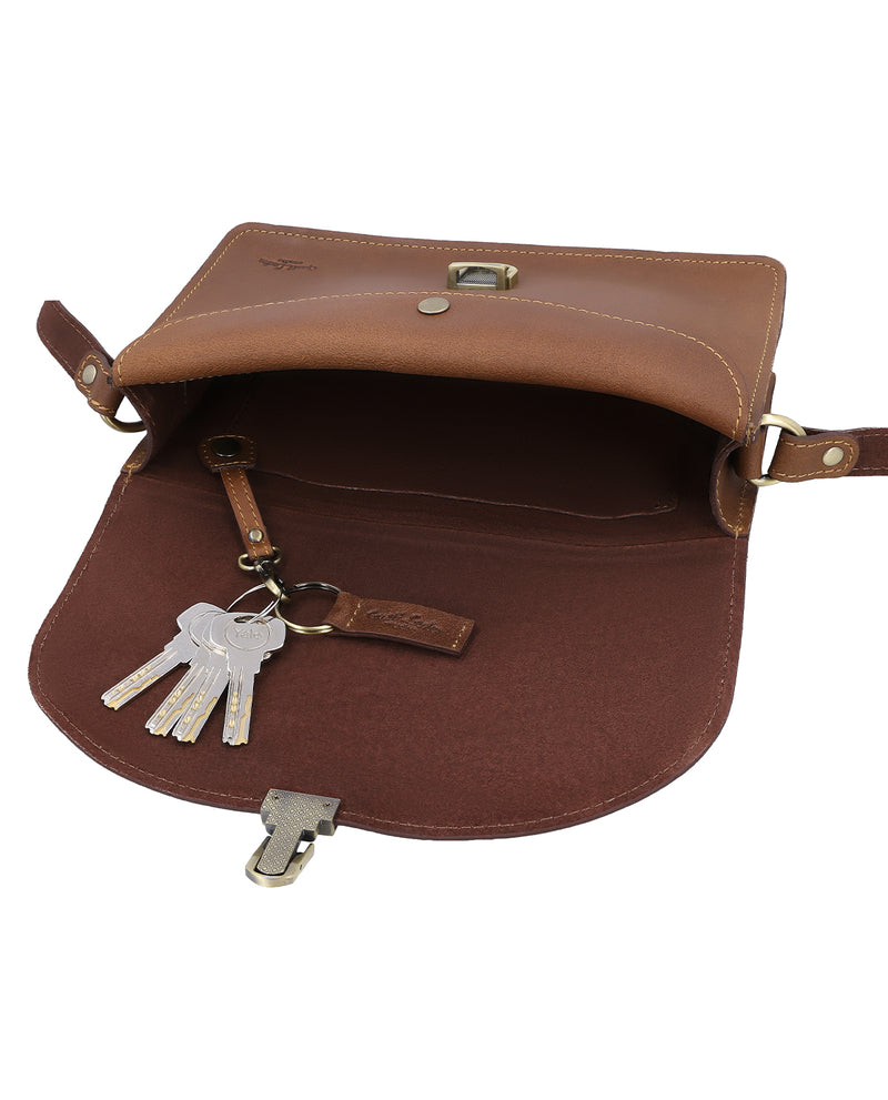 gusti-leder-zoey-klassische-leder-handtasche-mit-f-chern image 2