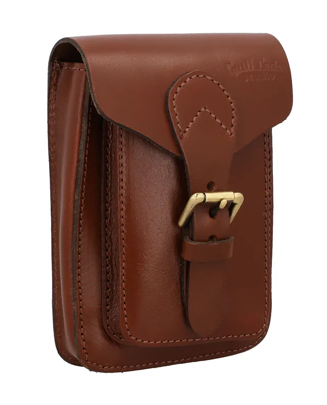 gusti-leder-camilla-g-rteltasche-aus-b-ffelleder image 1