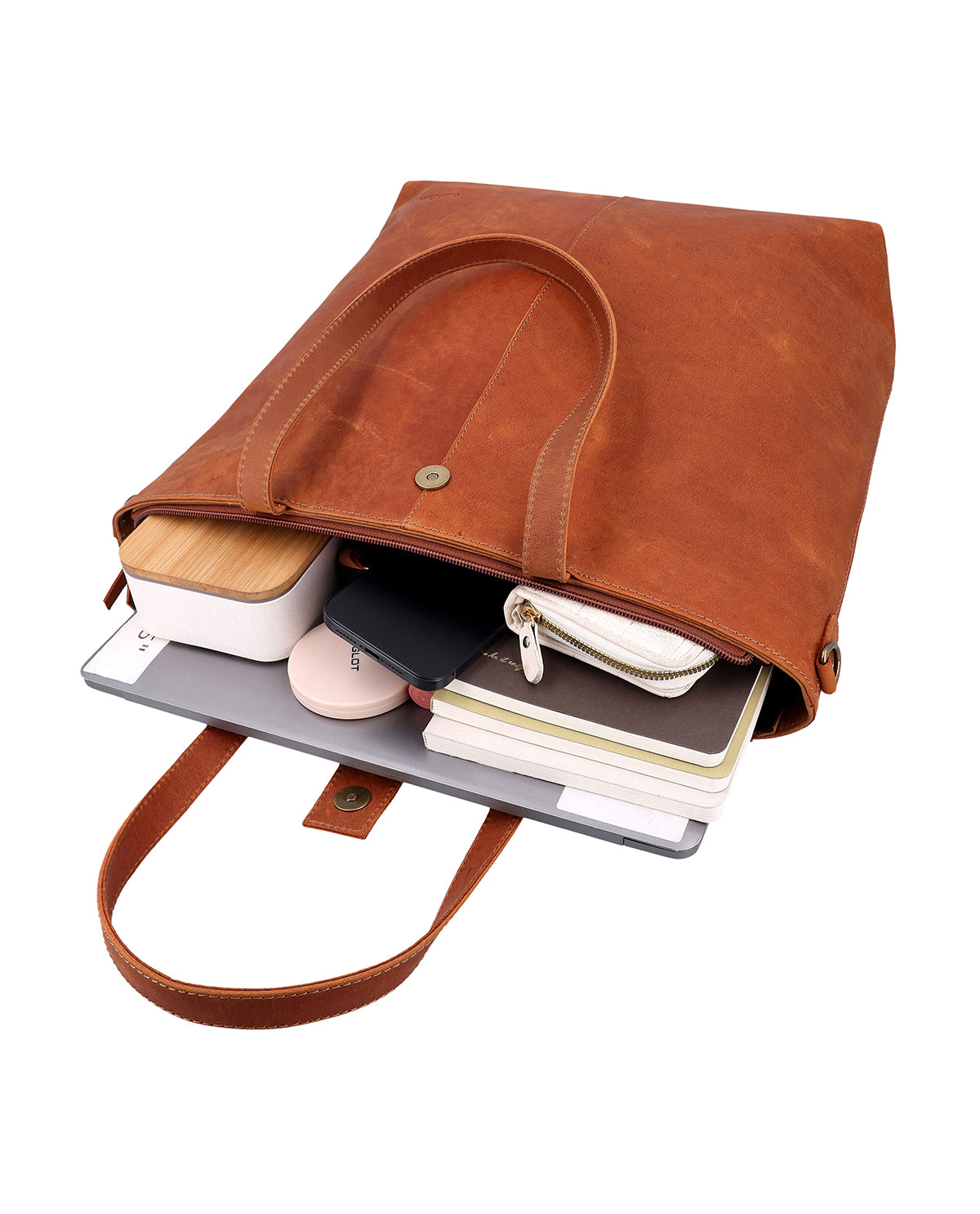gusti-leder-alexandra-ledertasche-handtasche-mit-rei-verschluss-und-magnetversch image 4