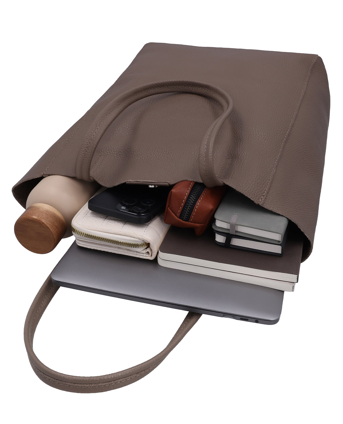 gusti-leder-vilma-lederhandtasche-braun-mit-magnetverschluss image 3