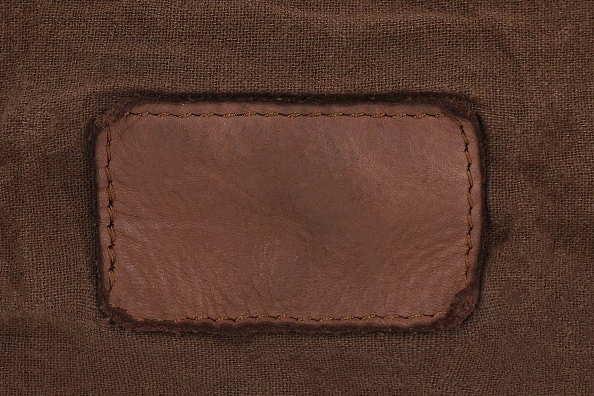 gusti-leder-freya-xxl-g-rteltasche-bauchtasche-aus-waschleder image 7