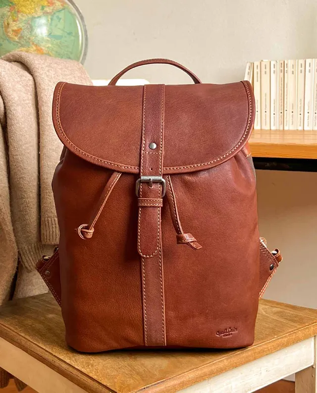 gusti-leder-bennett-city-rucksack-leder-kompakt-3 image 1