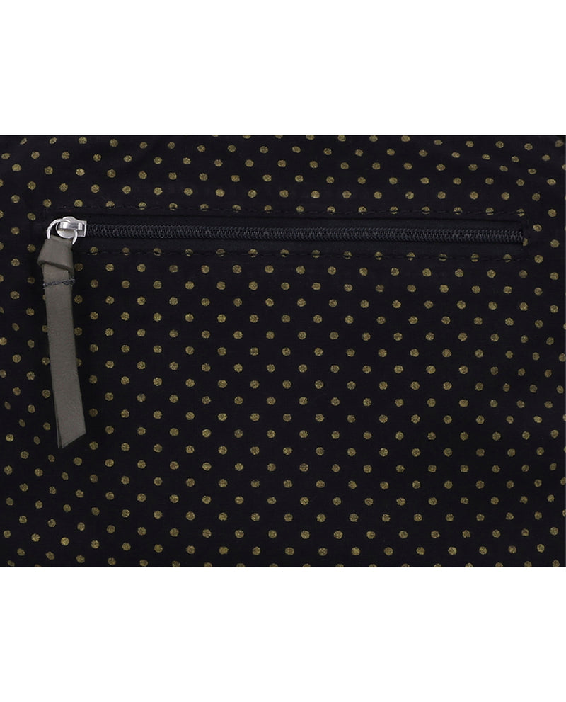 gusti-leder-amani-kleine-damen-handtasche-leder-mit-rei-verschluss image 3