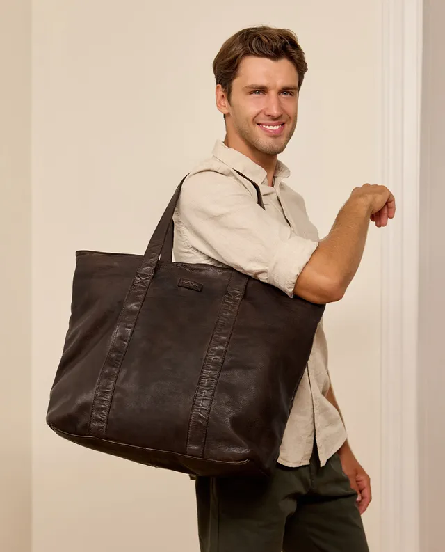gusti-leder-alexis-handtasche-waschleder-braun image 1
