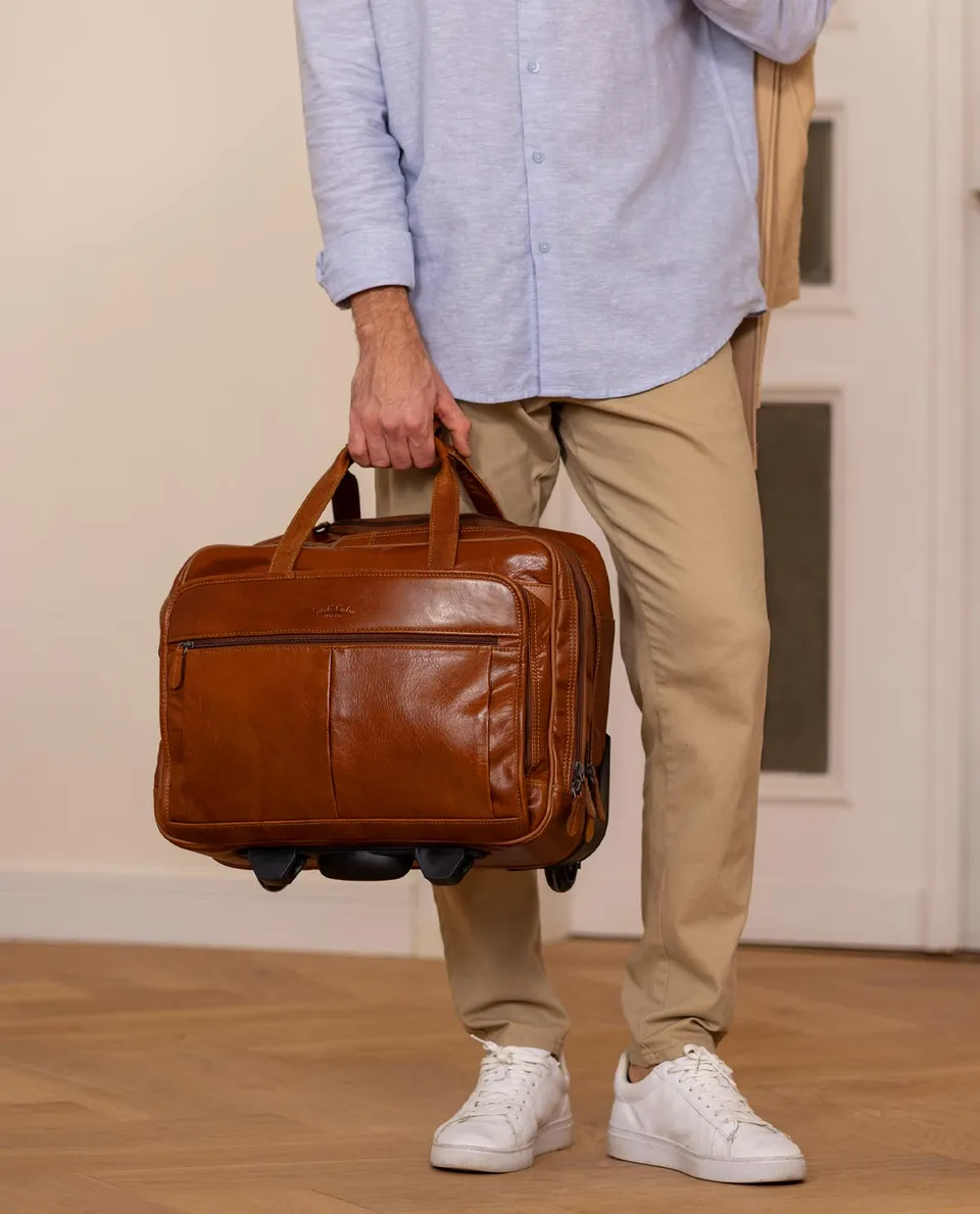 gusti-leder-duncan-briefcase-trolley-aus-b-ffelleder-f-r-laptop-15-zoll image 1