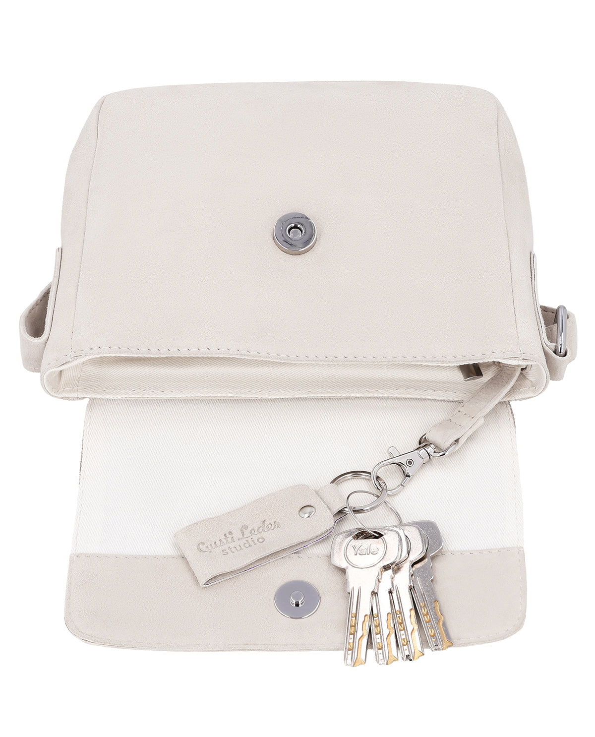 gusti-leder-callisto-umh-ngetasche-aus-weichem-leder-mit-verstellbarem-riemen image 4