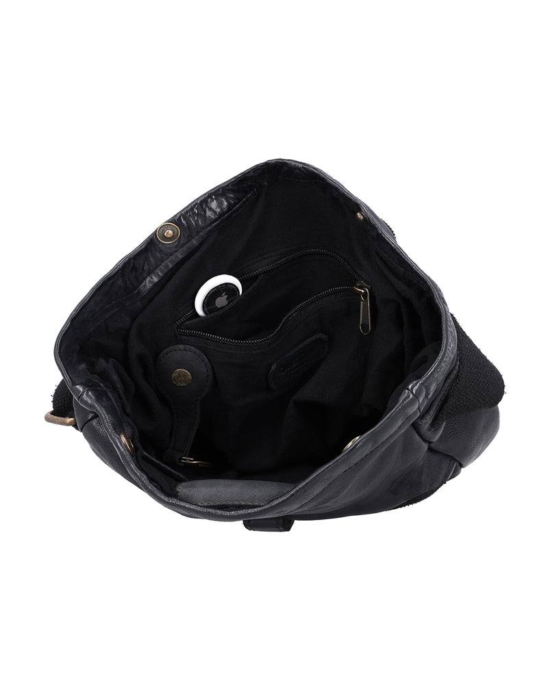 gusti-leder-auna-leder-umh-ngetasche-mit-doppelverschluss-vintage-schwarz image 2