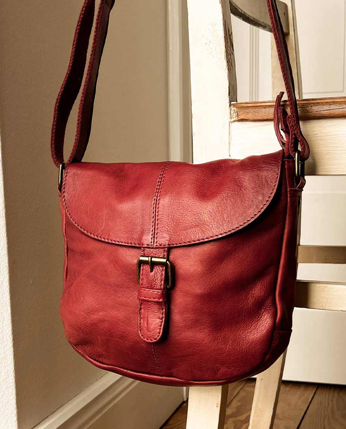 gusti-leder-candice-outlet-handtasche-cross-body-bag image 2