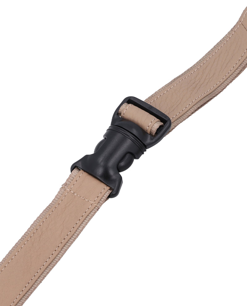 gusti-leder-spencer-g-rteltasche-rindsleder-mit-rei-verschluss image 2