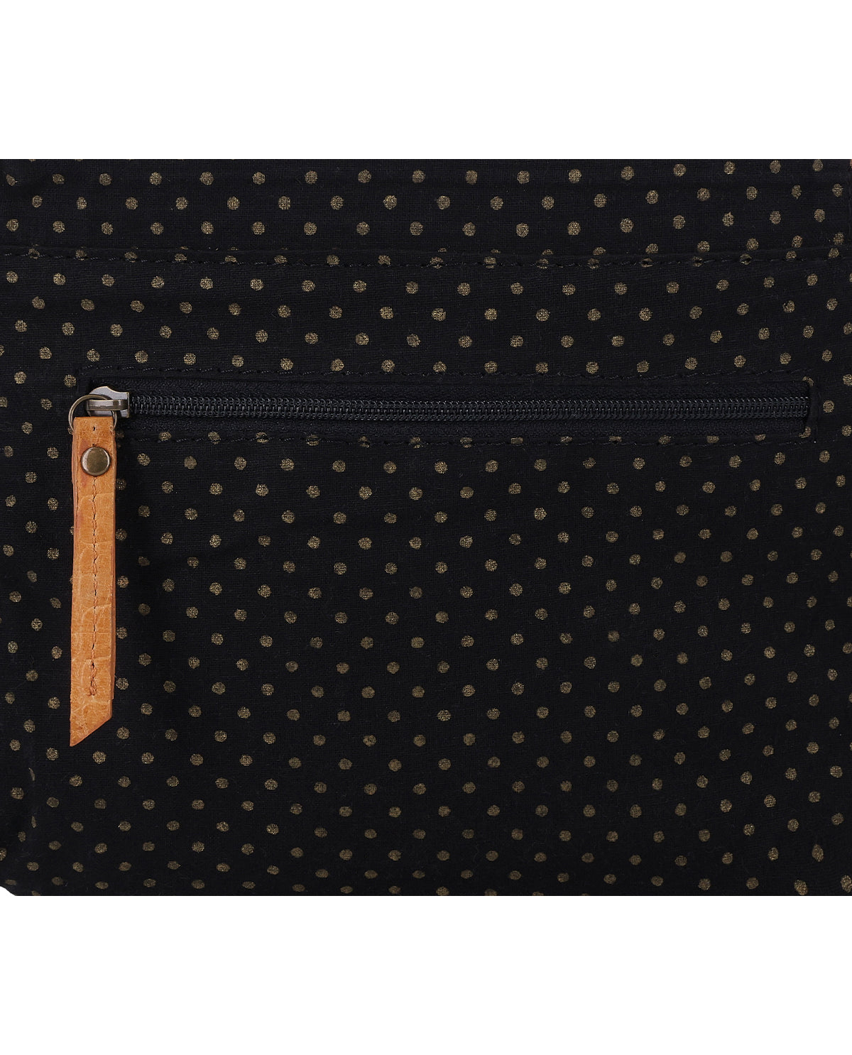 gusti-leder-benja-mini-handtasche-damen-umh-ngetasche-schwarz image 7