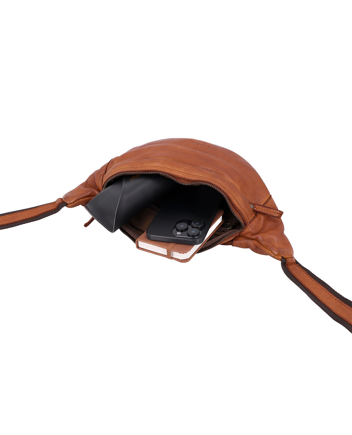 gusti-leder-spencer-g-rteltasche-rindsleder-outlet image 3