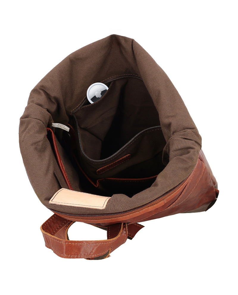 gusti-leder-gitta-rolltop-rucksack-8-10-liter-vintage image 2