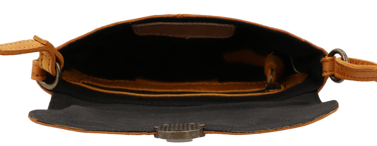 gusti-leder-rona-handtasche-klein-mini-leder-umh-ngetasche-vintage image 5