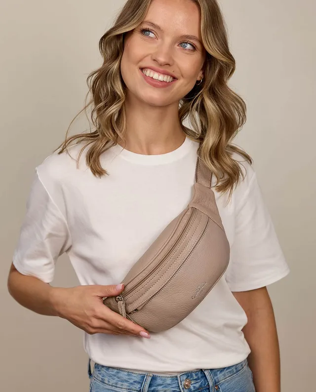 gusti-leder-spencer-g-rteltasche-rindsleder-mit-rei-verschluss image 1