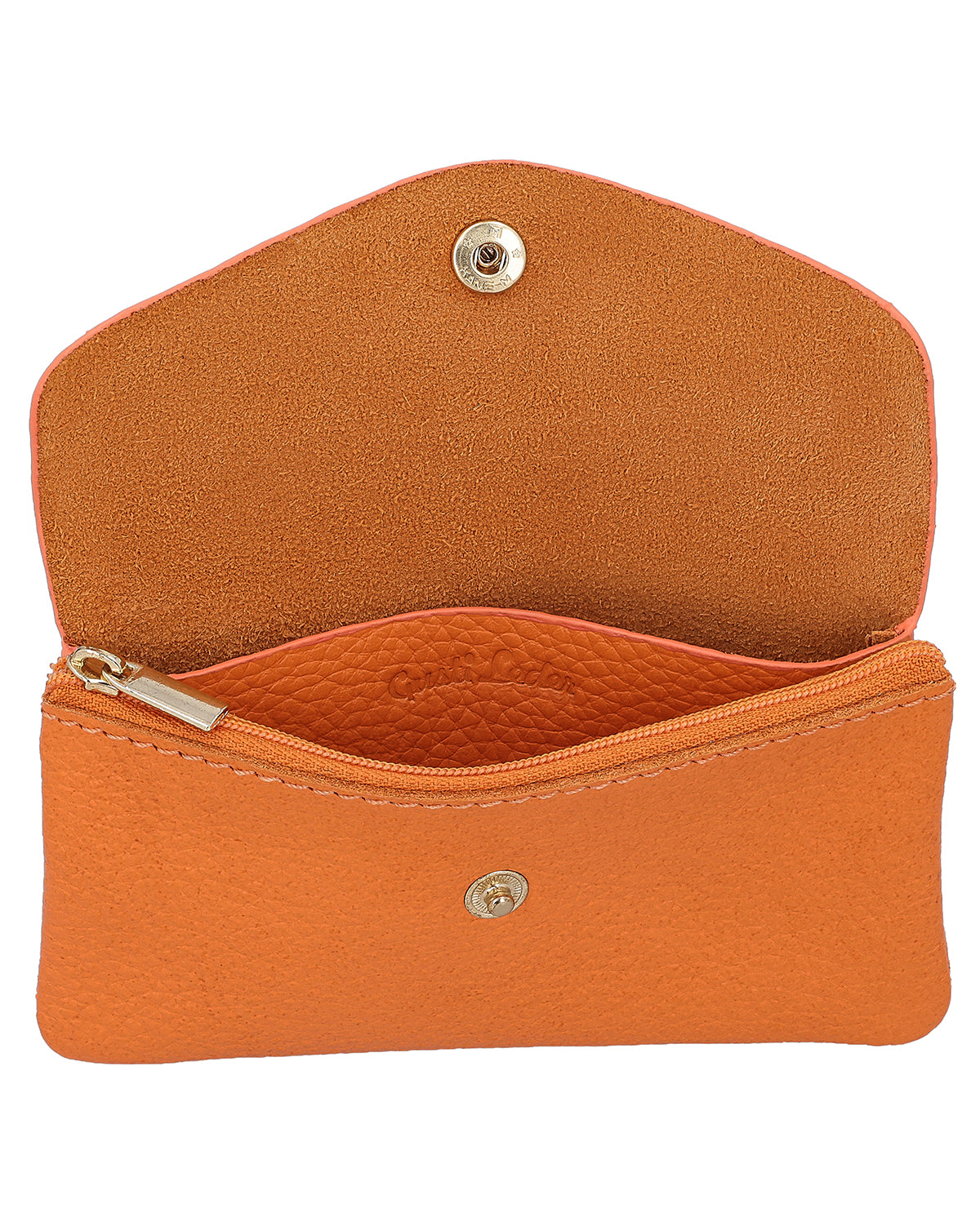 gusti-leder-anela-aufbewahrungstasche-leder-mit-umschlagklappe image 5