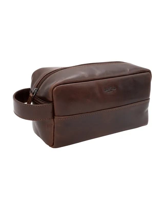gusti-leder-hermann-kulturtasche-waschtasche-braun-wasserabweisend image 1