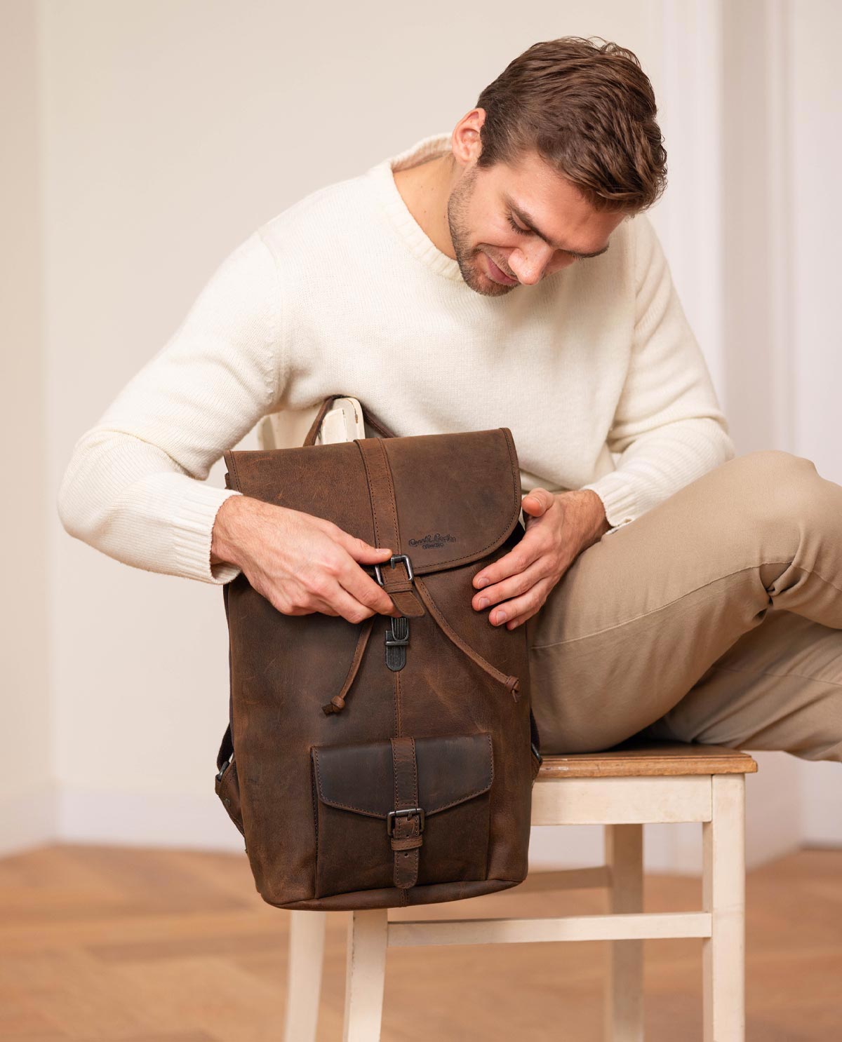 gusti-leder-nolan-outlet-rucksack-leder-alltag-und-reise image 6