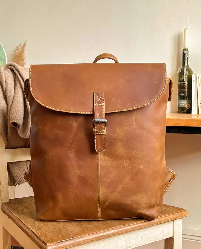 gusti-leder-kieran-city-rucksack-aus-echtleder-business image 1