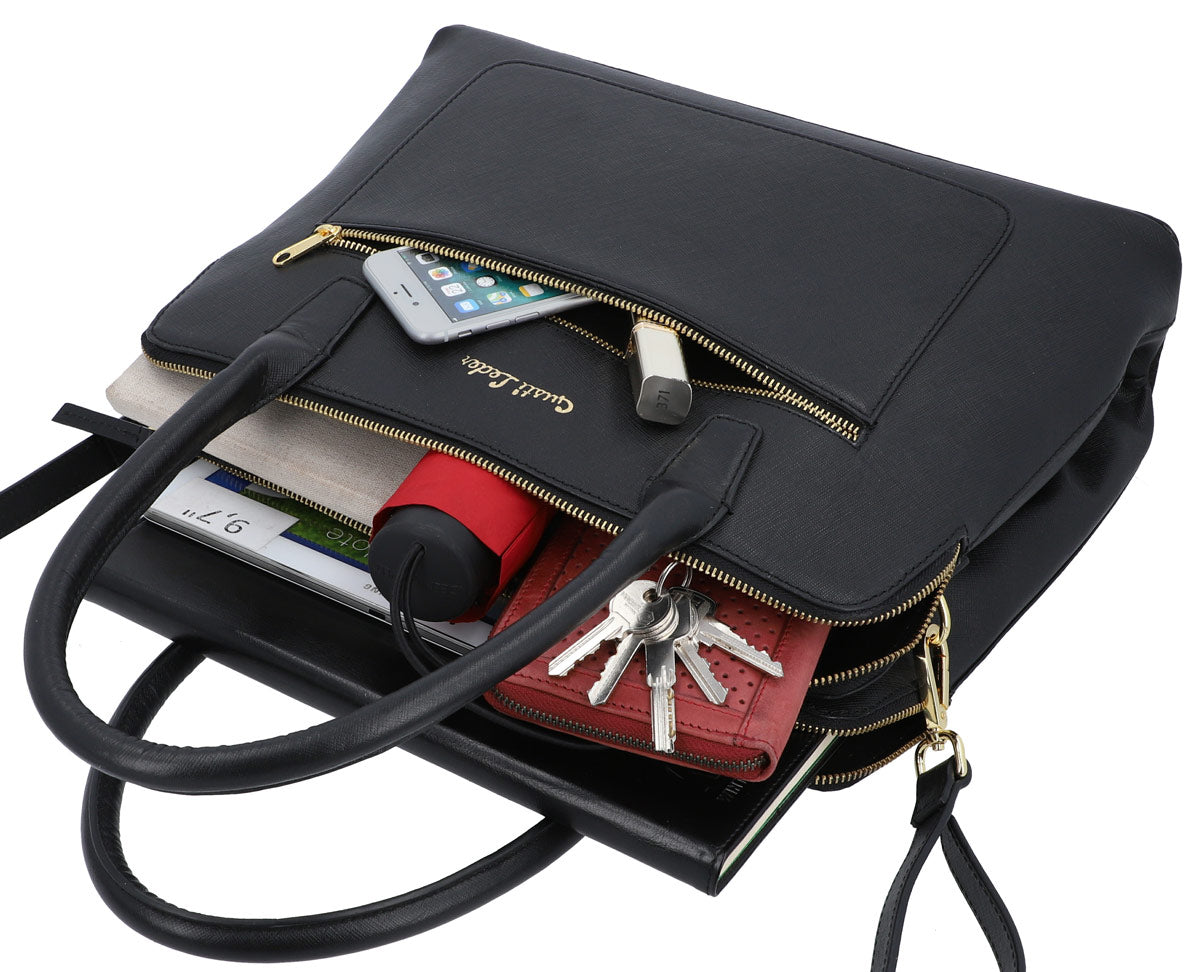 gusti-leder-marina-handtasche-aus-rindsleder-in-schwarz image 2