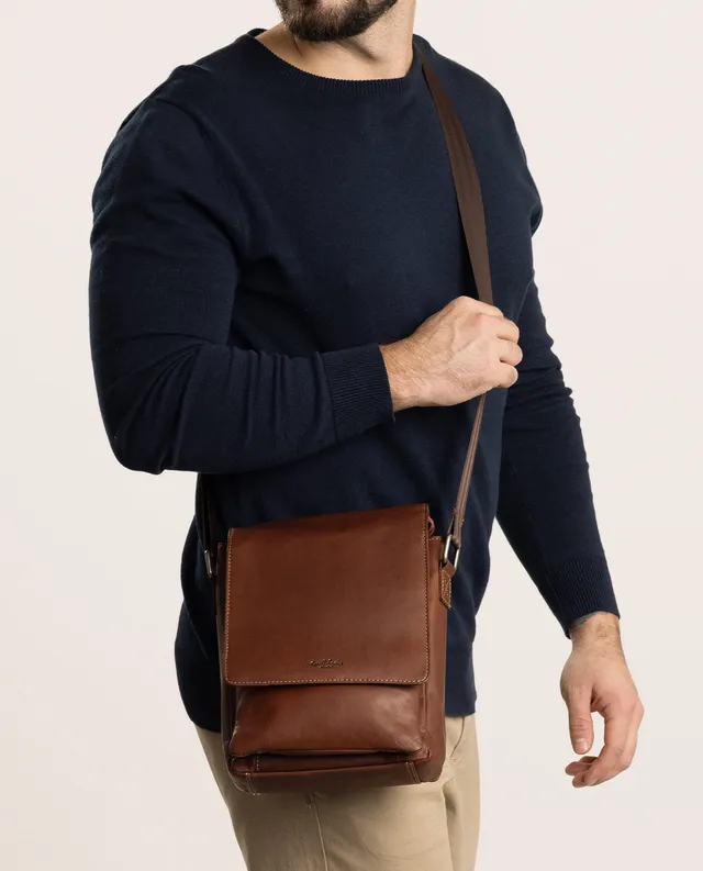 gusti-leder-colby-messenger-bag-aus-ziegenleder-kompakt image 1