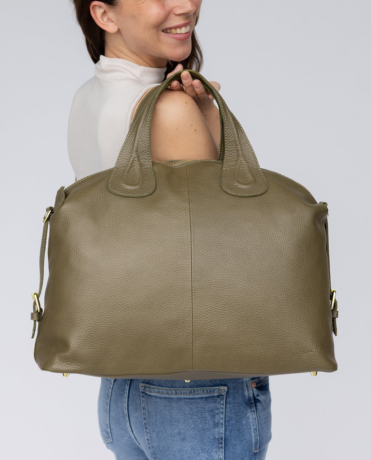 gusti-leder-marta-handtasche-damen-gr-n-mit-laptopfach image 1