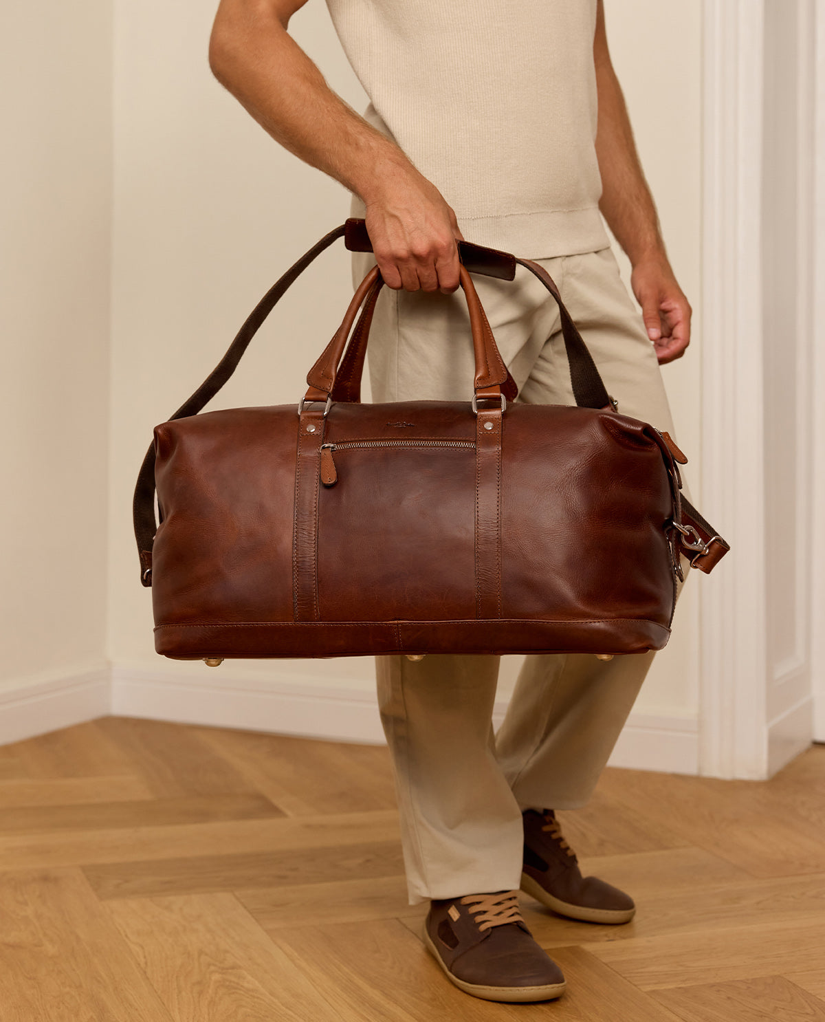 gusti-leder-ruben-reisetasche-leder-vintage-weekender image 8