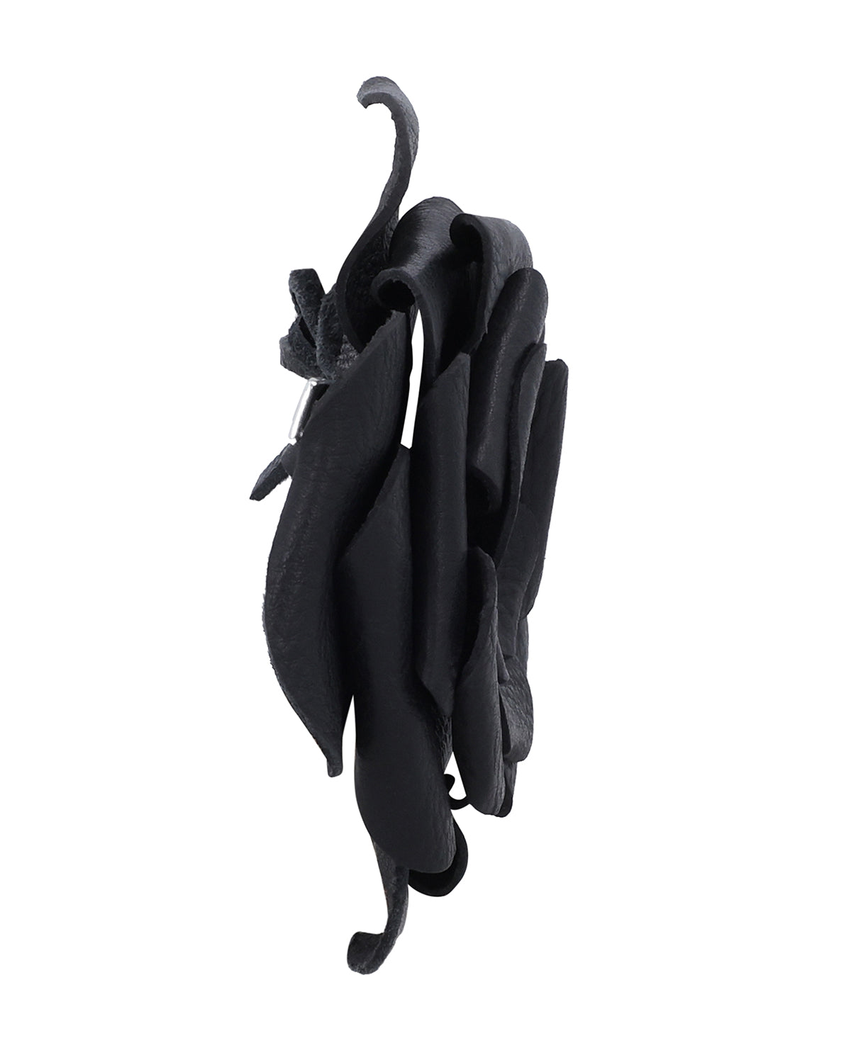 gusti-leder-iva-haarspange-lederblume-schwarz-lwg-leder image 6