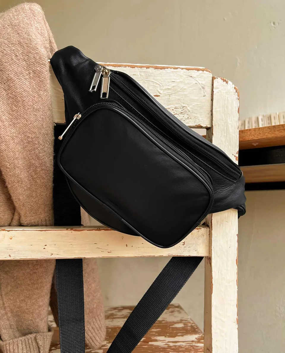 gusti-leder-laurie-bauchtasche-aus-leder-vintage image 1