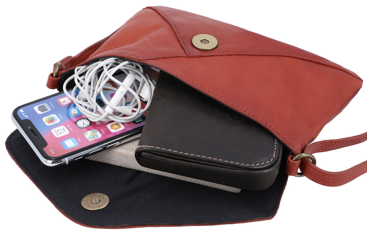 gusti-leder-karisma-umh-ngetasche-outlet-schwarz-echtleder-im-brief-format image 2