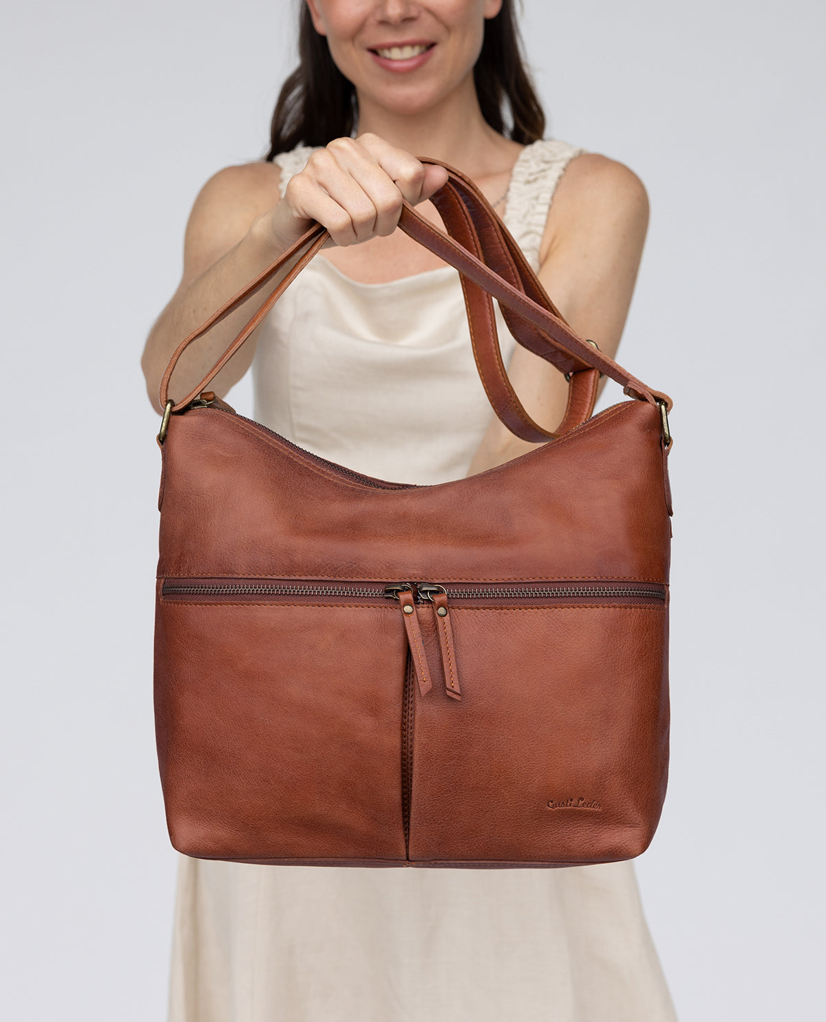 gusti-leder-elice-handtasche-braun-schulter-und-crossbody-bag image 8