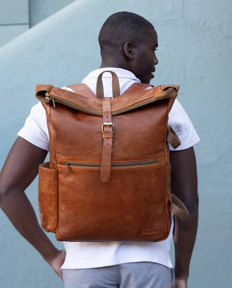 gusti-leder-milo-new-laptop-rucksack-leder-nature image 1