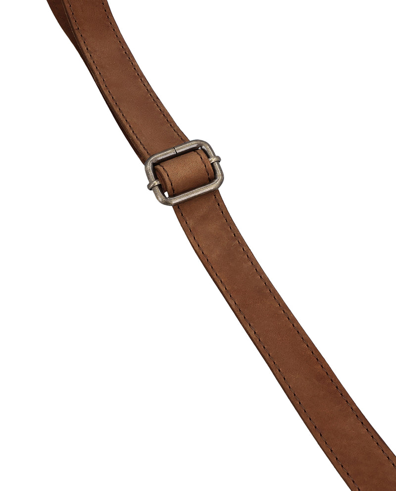 gusti-leder-merle-handtasche-braun-rindsleder-mit-schulterriemen image 3