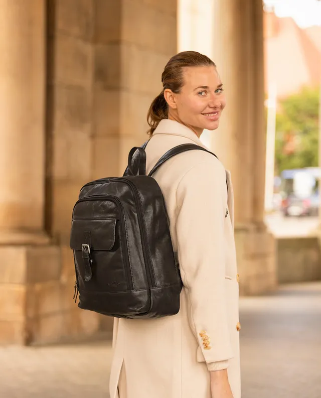 gusti-leder-niki-outlet-rucksack-lederrucksack-aus-pflanzlich-gegerbtem-rindsled image 1
