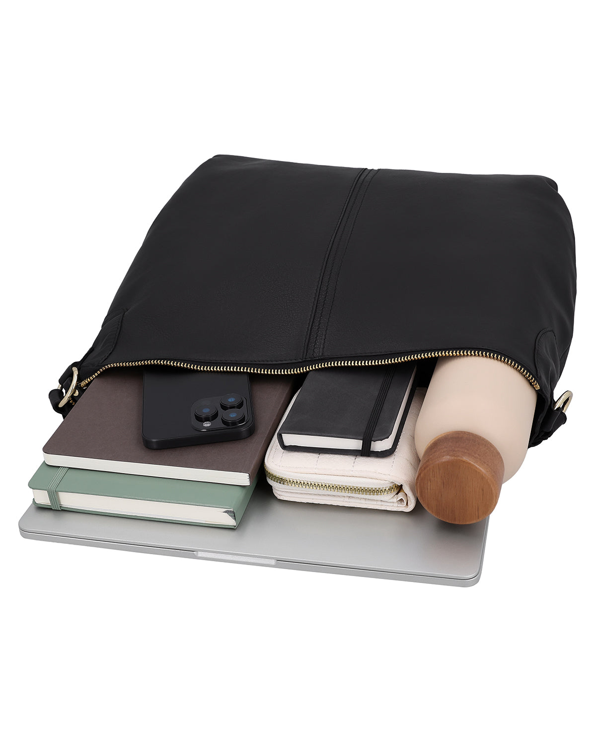 gusti-leder-hannah-ledertasche-mit-laptopfach-und-rei-verschluss image 5