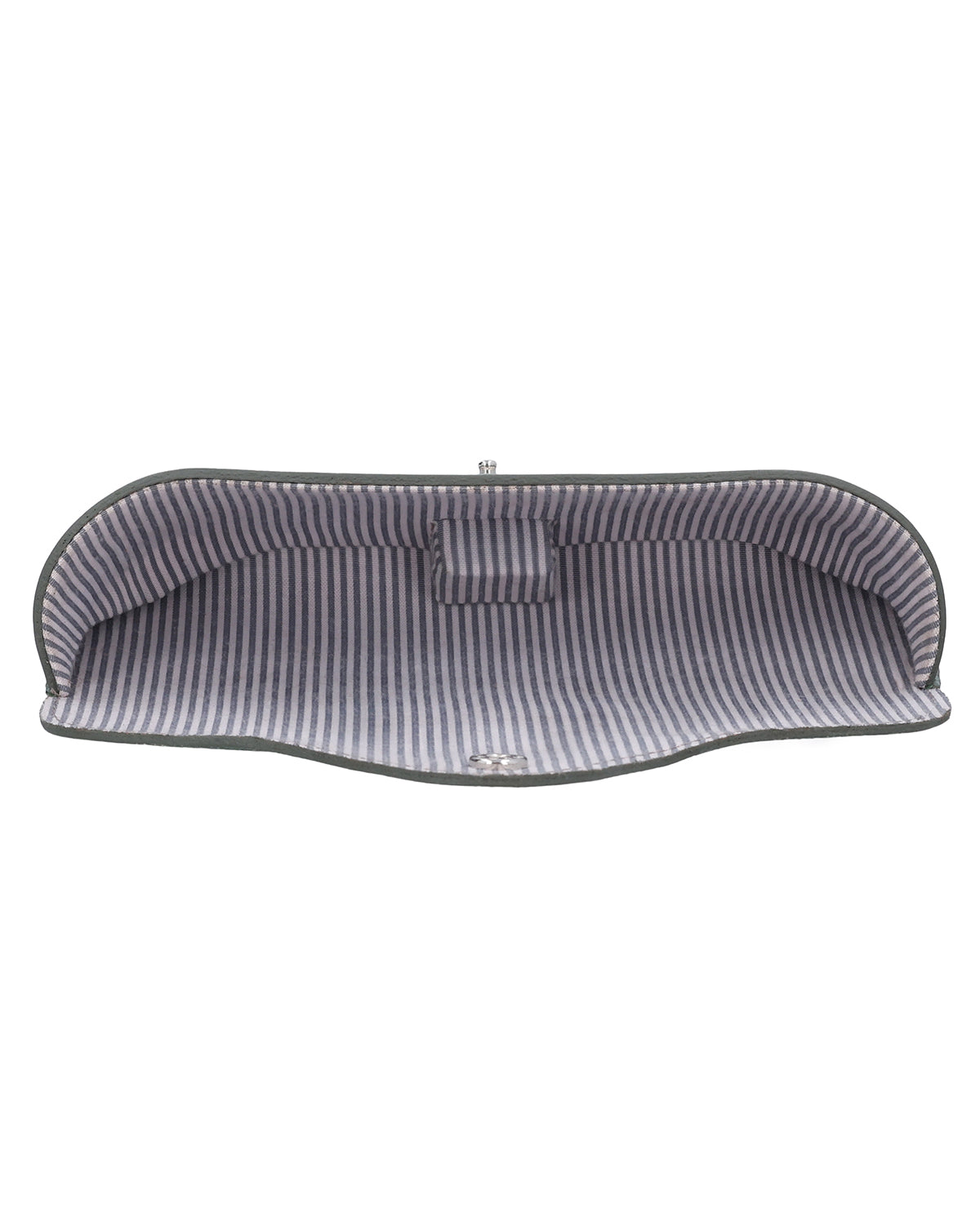gusti-leder-cornelius-brillenetui-leder-gr-n-mit-druckknopf image 4