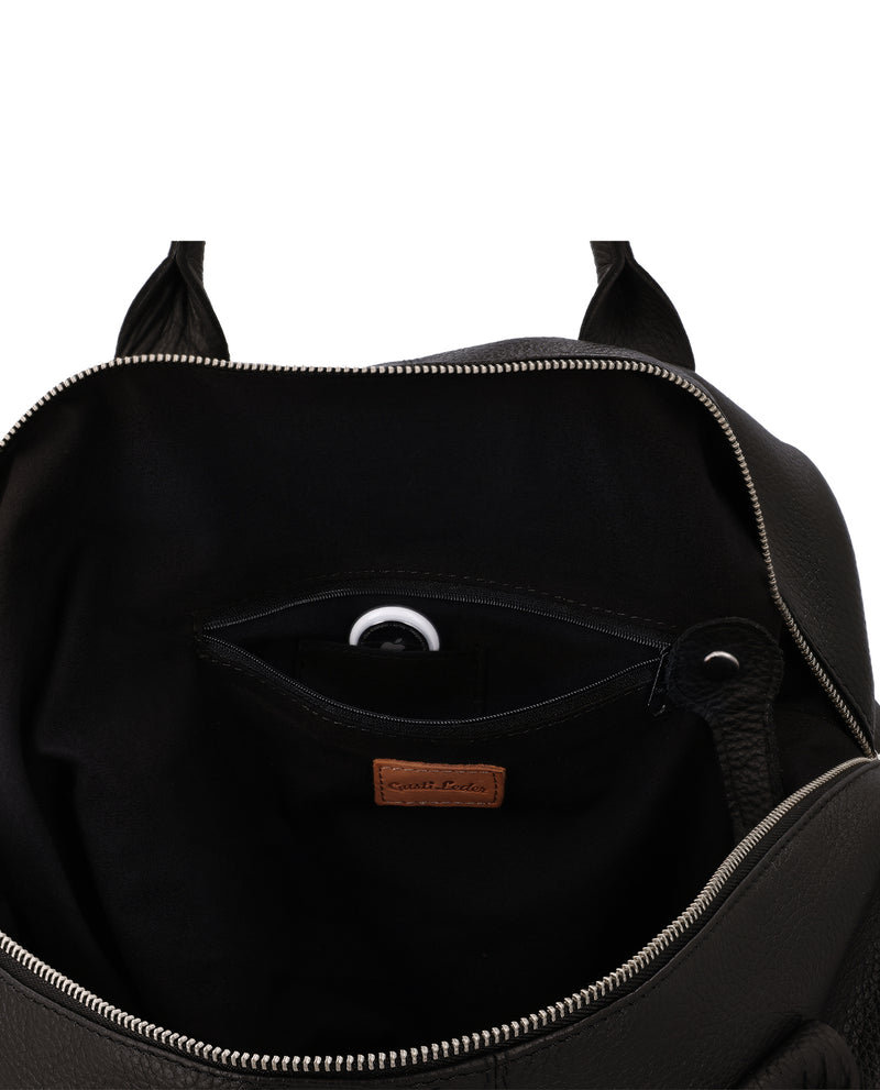 gusti-leder-doro-damen-handtasche-schwarz-leder-mit-wechselriemen image 3