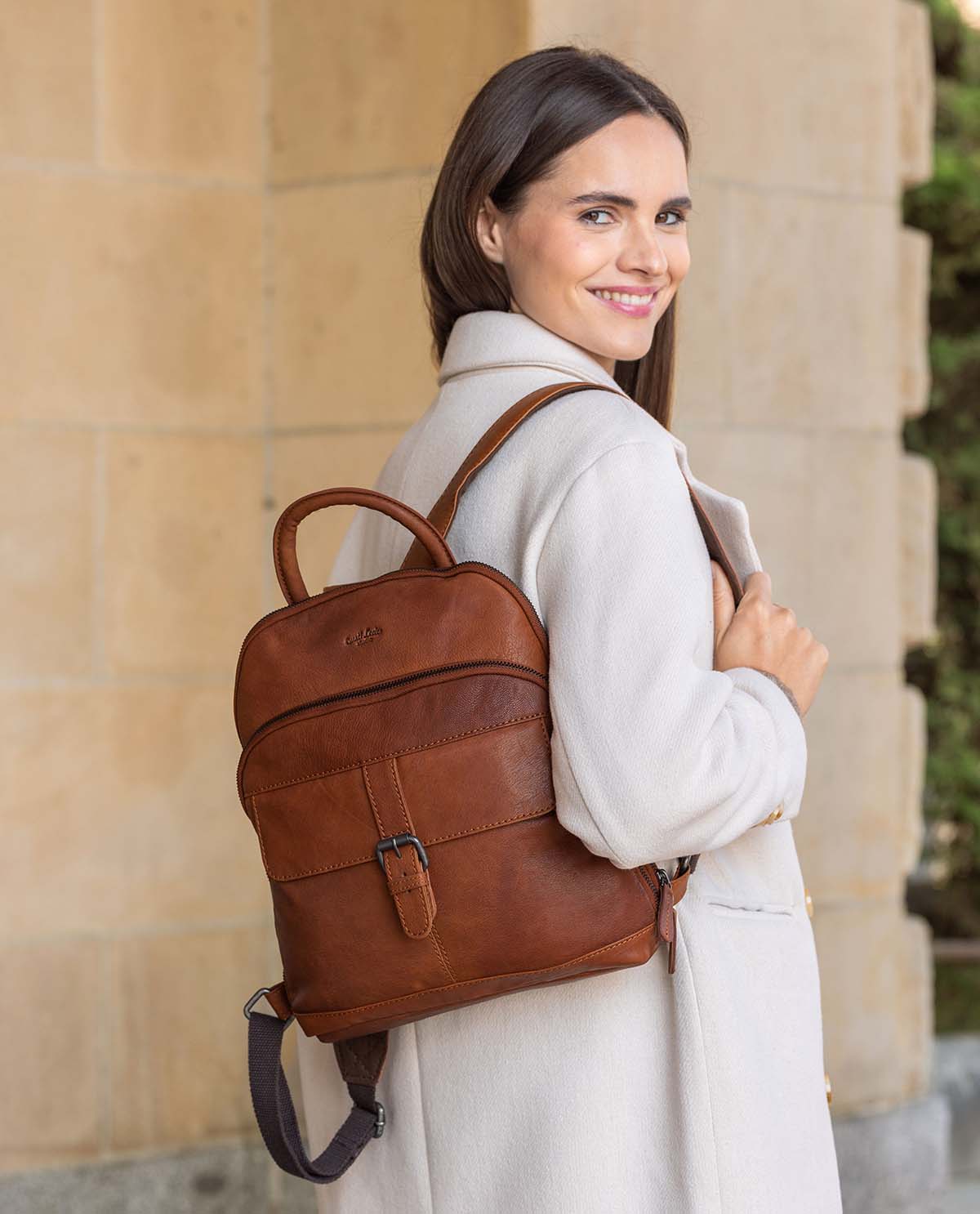 gusti-leder-alena-city-rucksack-damen-aus-ziegenleder-outlet image 1